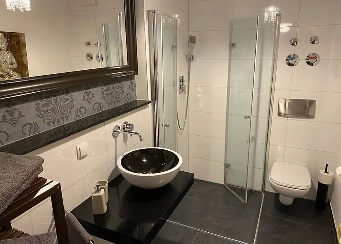 Kleines In Bahnhofsnaehe * Erfurt