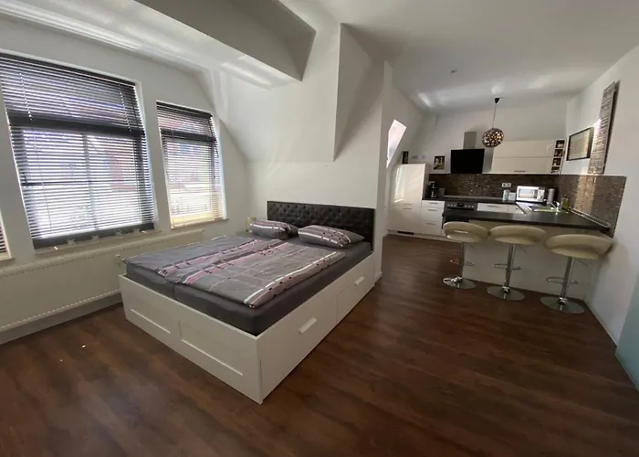 Kleines In Bahnhofsnaehe Erfurt