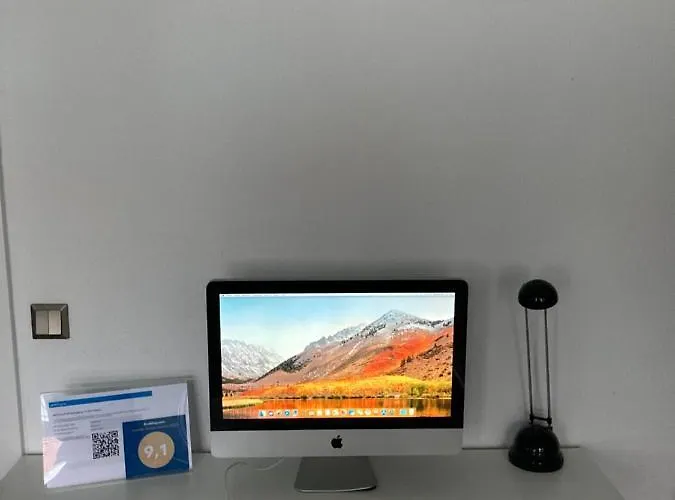 Kleines In Bahnhofsnaehe Erfurt