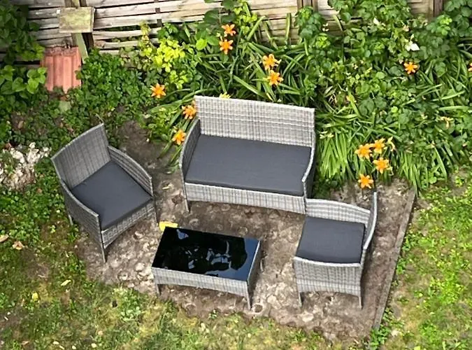 Kleines In Bahnhofsnaehe * Erfurt